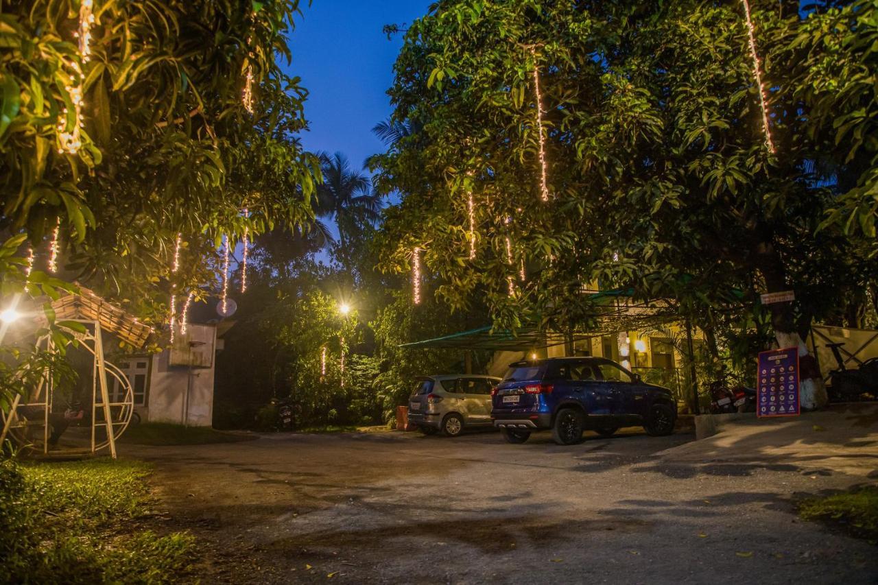 Sanidhya Beach Resort Alībāg Exterior foto